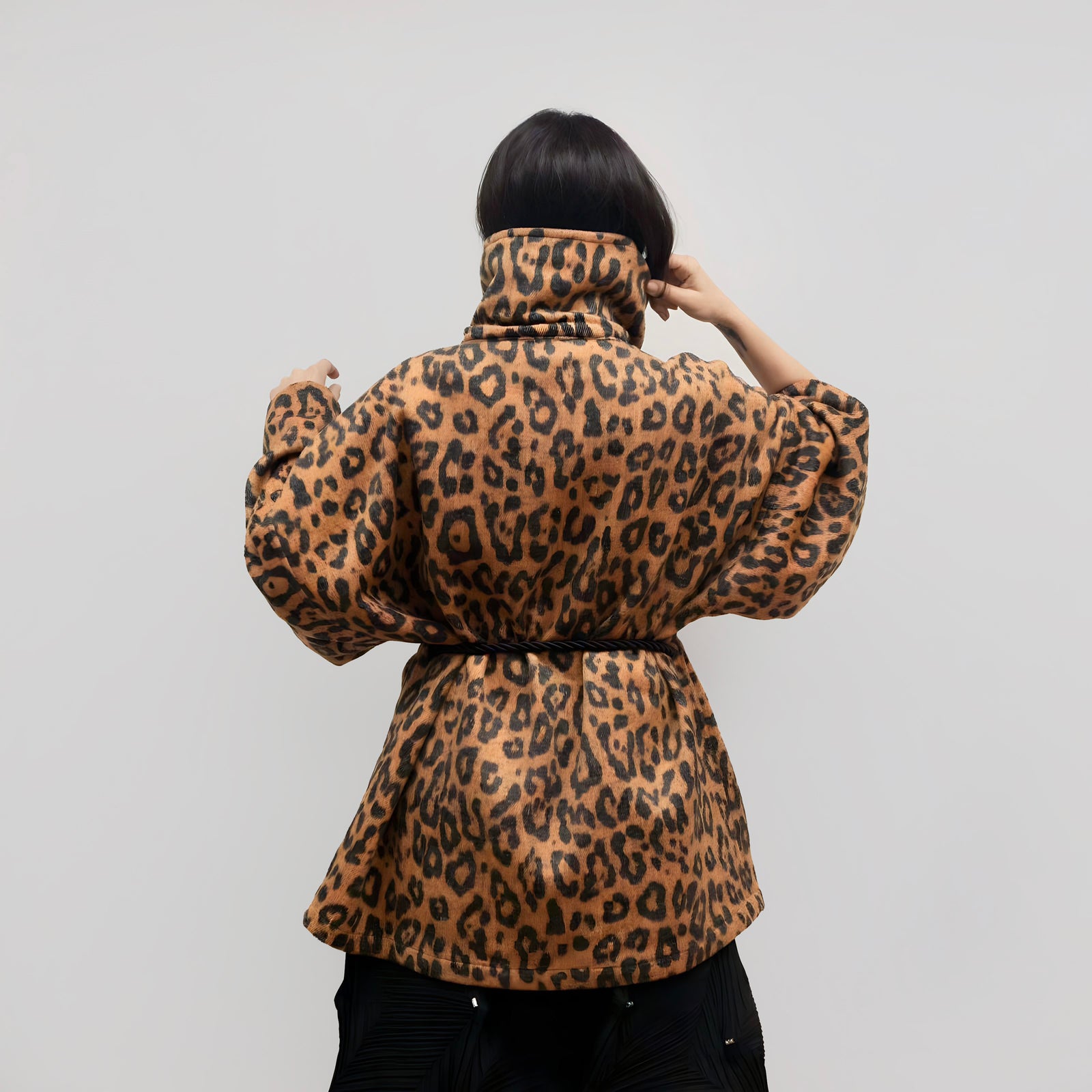 【polysooem】FURRY LEOPARD HALF COAT / 追跡付 Palarma Doublesided Winter Coat – La Femme ROJE