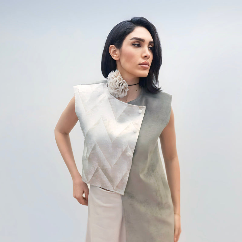 Alieh Short Vest