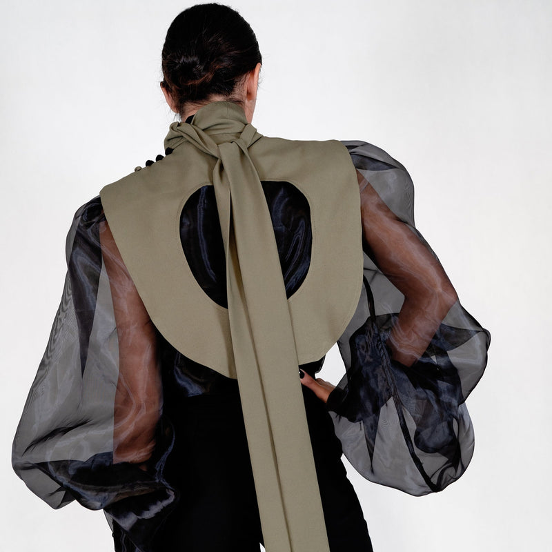 Khatoon B Collar