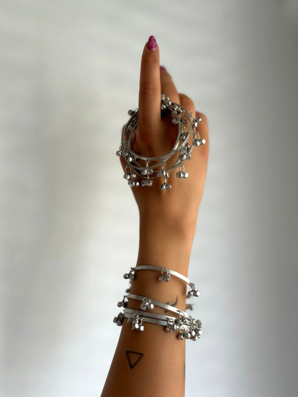 Fanoos Cuff Bracelets