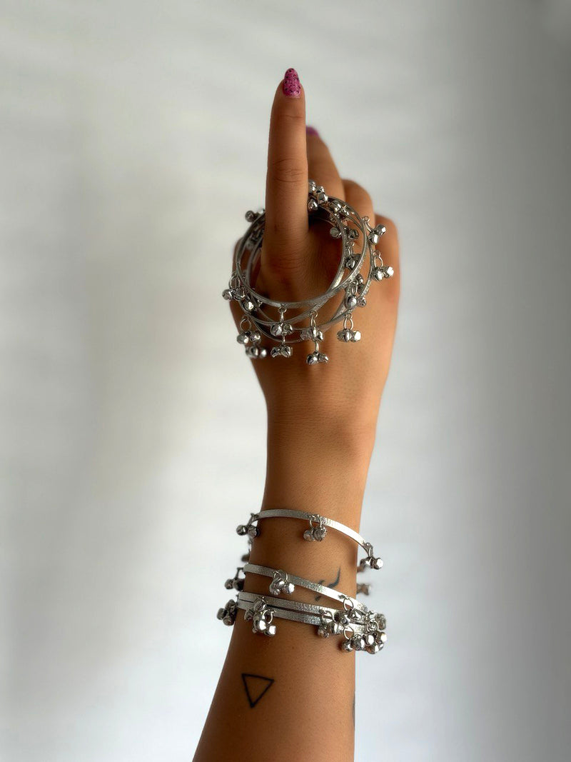Fanoos Cuff Bracelets