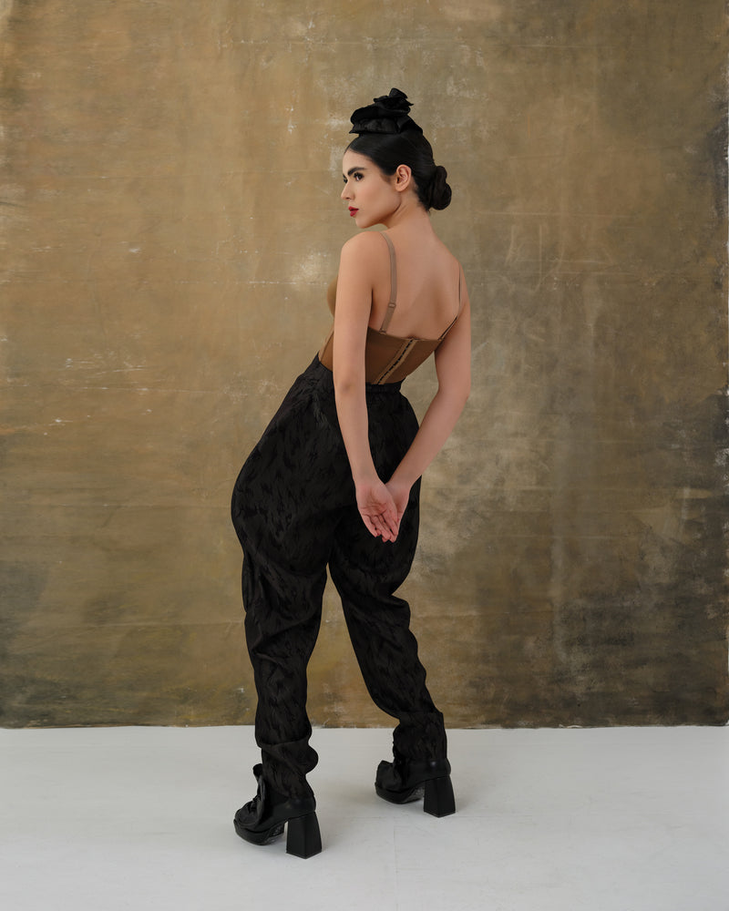 Shadowed High-Waisted Harem Pant