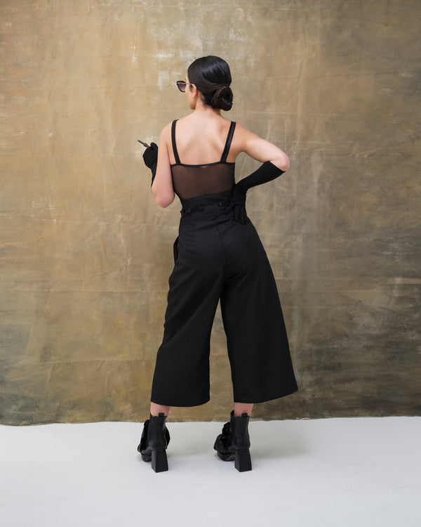 Shadowed High-Waisted Cropped Pant