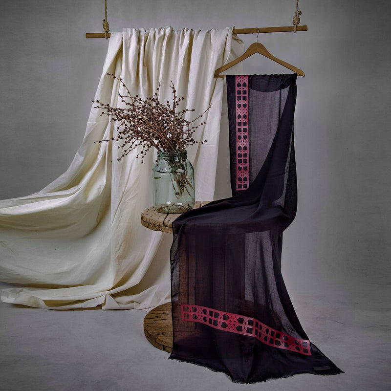 Daria Laser-Cut Shawl